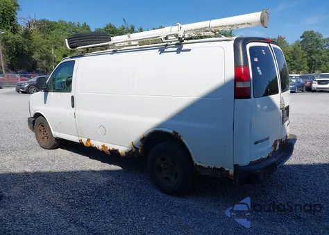 2004 Chevrolet Express из США, поврежденный, VIN 1GCFG15X941179205